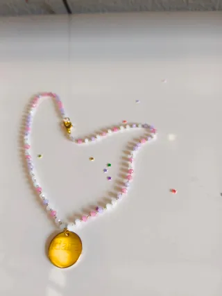 Gargantilla personalizada con medalla