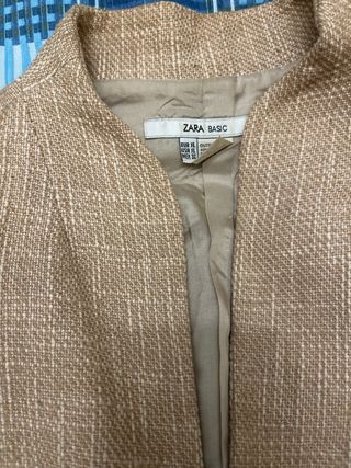 Chaqueta ZARA Beige