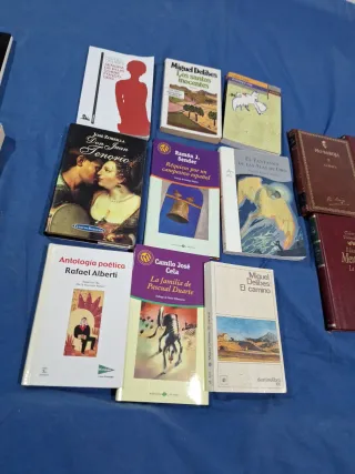 Molti vecchi libri