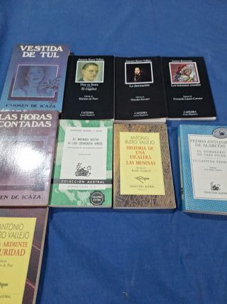 Molti vecchi libri