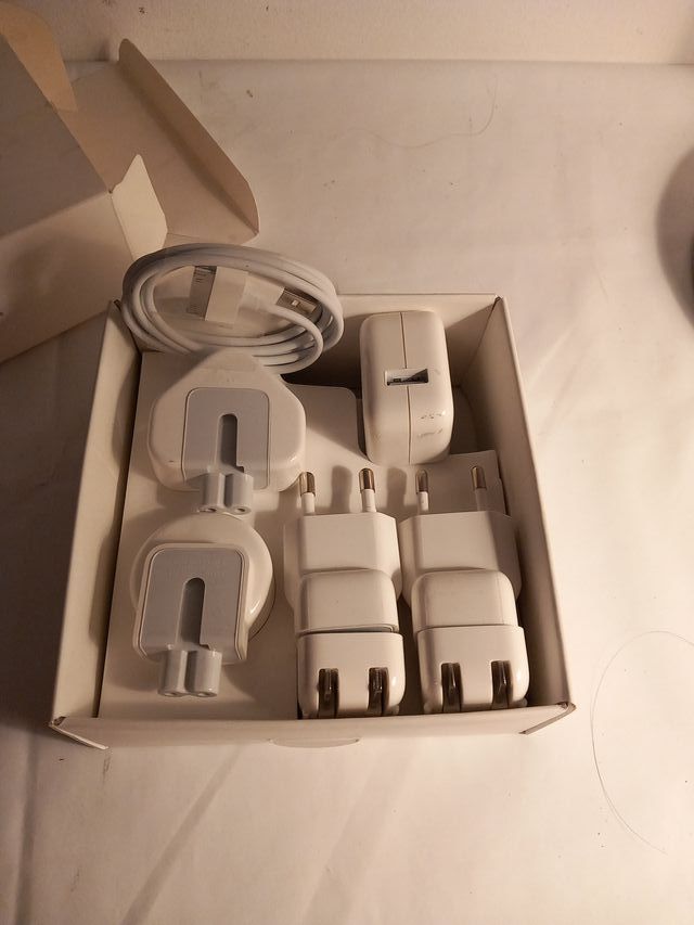 Kit Adattatori Viaggio Apple