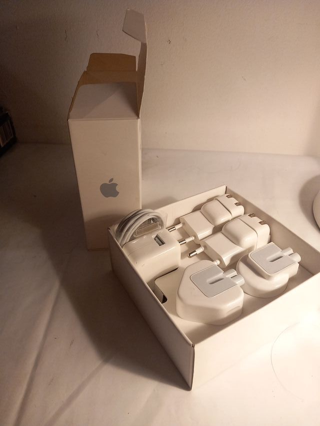 Kit Adattatori Viaggio Apple