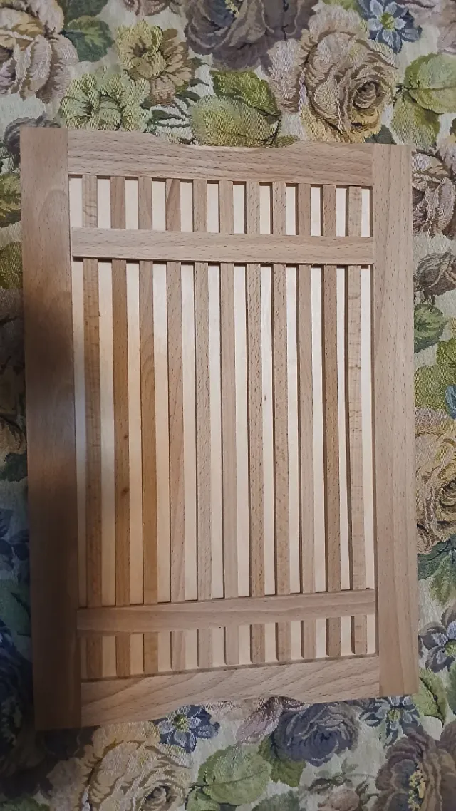 Tagliere per pane in legno