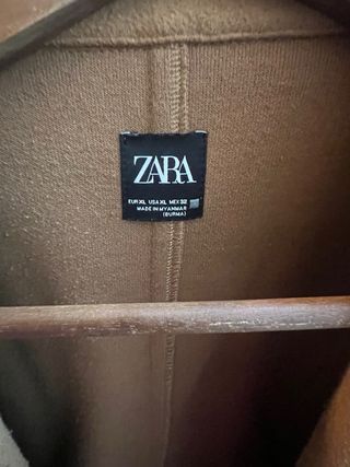 Abrigo Zara Marrón