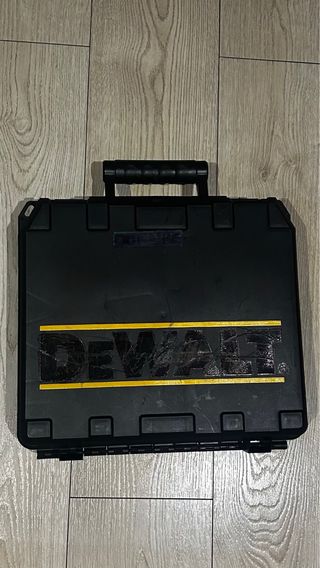 Taladro DeWalt 12V con maletín