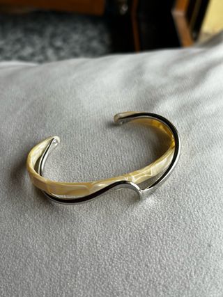 Bracciale rigido argento e resina effetto marmo