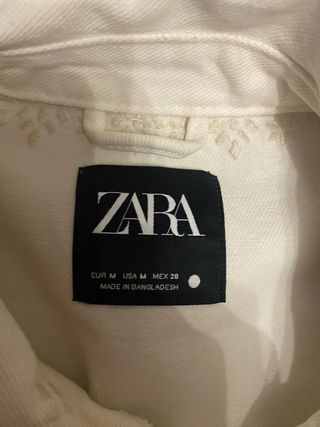 Chaqueta Zara Talla M Bordada