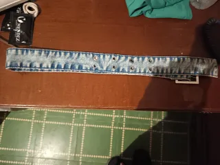 Cinturón vaquero desgastado