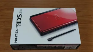 Nintendo DS Lite Crimson / Black