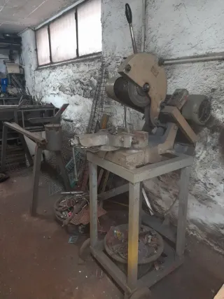 Tronzadora de metal