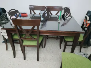 Muebles de salón madera ,entradita mesa etc