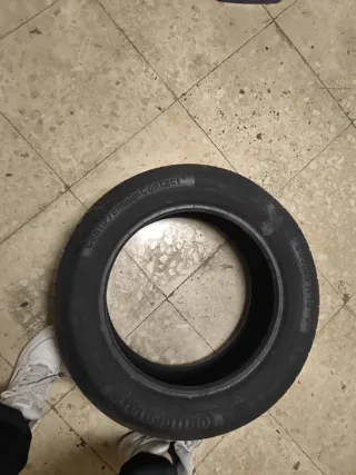 Neumático Continental 205/55 R16