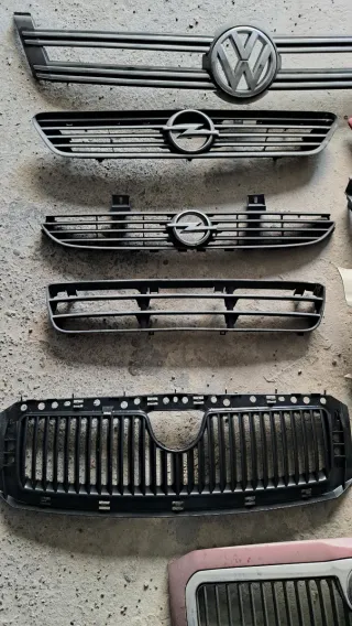 Rejillas de coche varias marcas