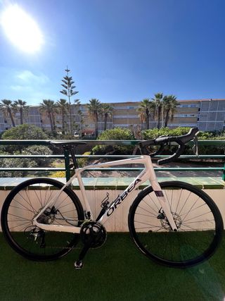 Bicicleta Orbea Avant Blanca