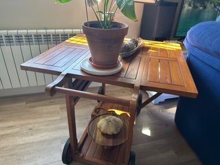 Camarera de madera maciza, se hace como mesa