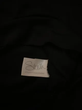 Sudadera SikSilk Negra con Logo Dorado