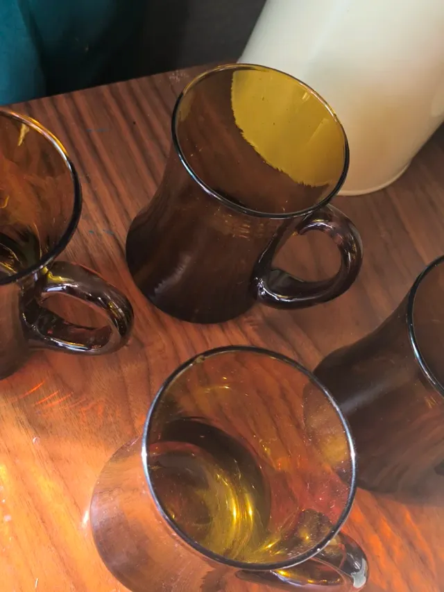 Juego 4 Tazas Vidrio Ámbar Vintage años  70 80