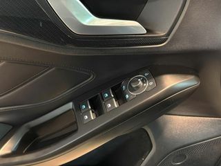 Ford Focus 1.0 Ecoboost MHEV 92kW ST-Line Auto