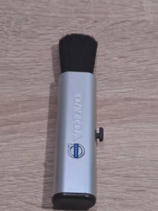 Cepillo pequeño Volvo