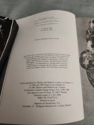 Breve historia del traje y la moda (Ensayos Art...