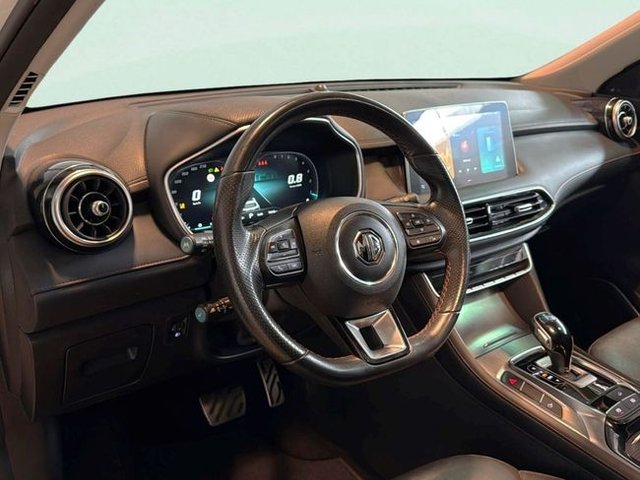 MG HS 1.5 Turbo GDI Luxury DCT