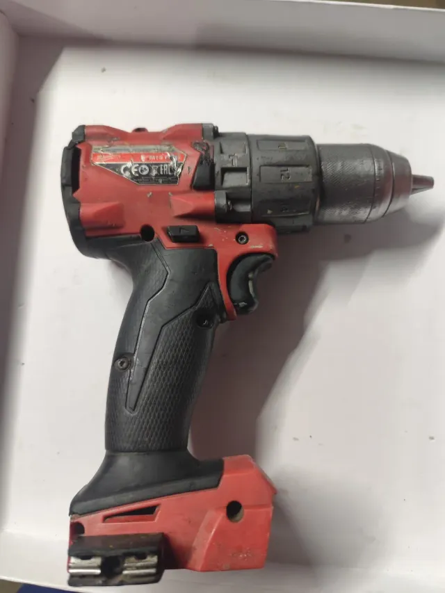 Taladro Milwaukee M18 FUEL