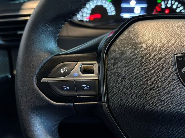 Peugeot 208 Active Puretech 100