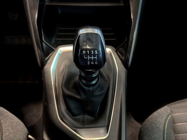 Peugeot 208 2024, foto 22