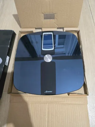 Báscula digital Newfeel Scale 700