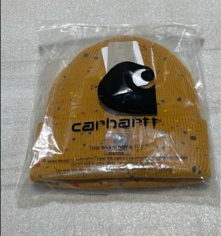 Gorro Carhartt mostaza algodon  con Puntos multico