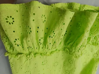 Vestido niña verde con volantes