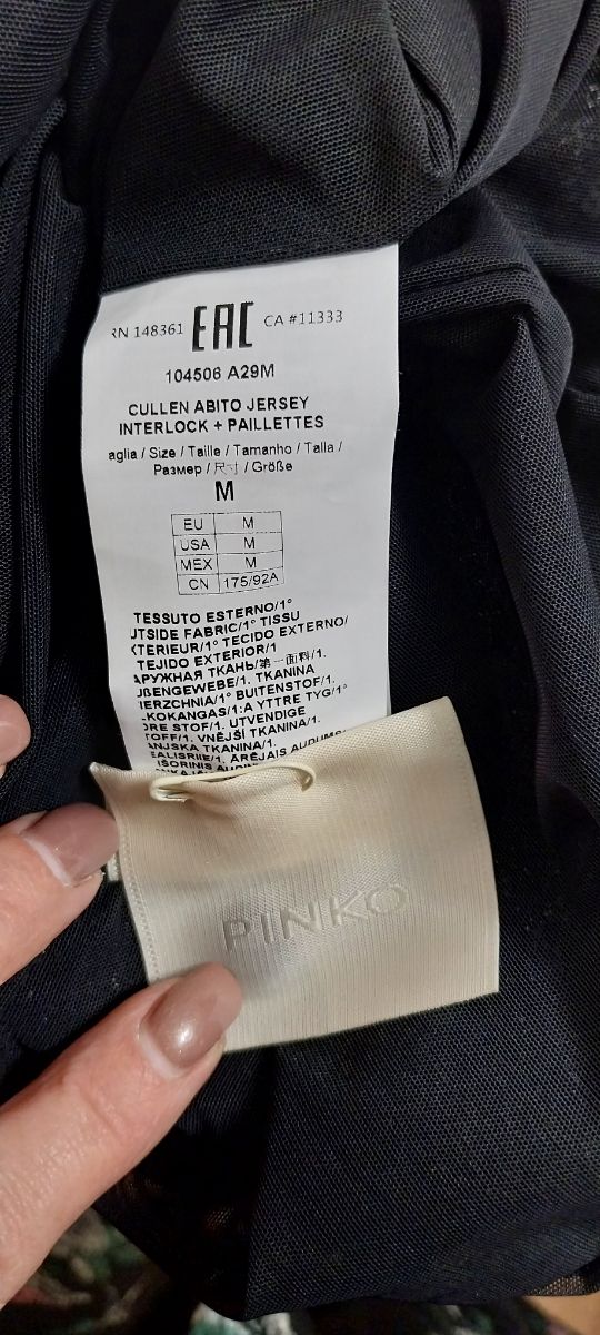 Vestido Pinko Preto Lantejou Manga Única
