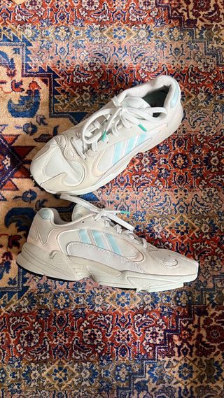 Adidas Yung-1 Blancas y Azules Talla 44 2/3