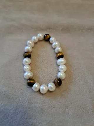 Pulsera Perlas Río y Ojo de Tigre