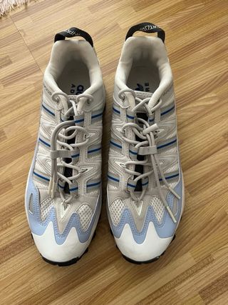 Zapatillas Adidas Adiprene Azules y Blancas