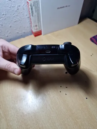 Mando Xbox One/Series y PC