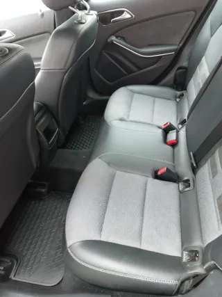 Mercedes-Benz GLA 2015 automático.