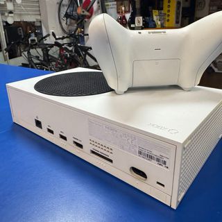 Xbox One S Blanca