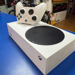 Xbox One S Blanca