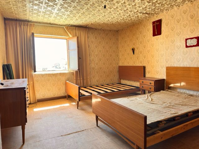 Casa en venta cerca de Almazán