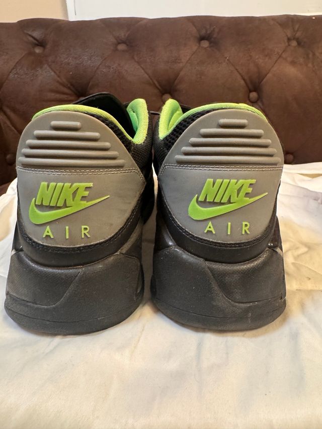 Zapatillas Nike Air Jordan falta limpieza
