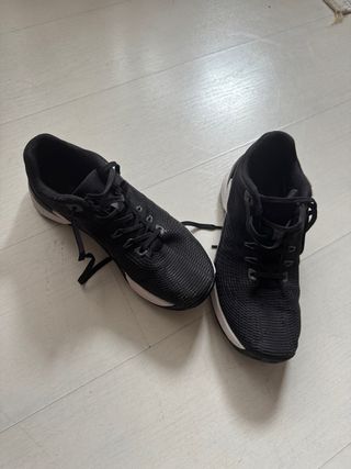 Deportivas Oysho Negras Multiactividad