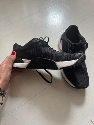 Deportivas Oysho Negras Multiactividad