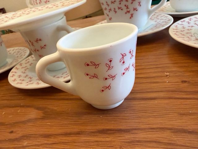 Juego de 12 tazas de porcelana