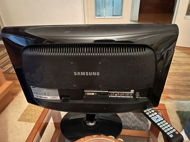 Televisor Samsung Negro