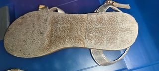 Sandalias doradas N41