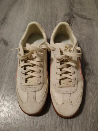 Zapatillas Puma Beige y Rosa