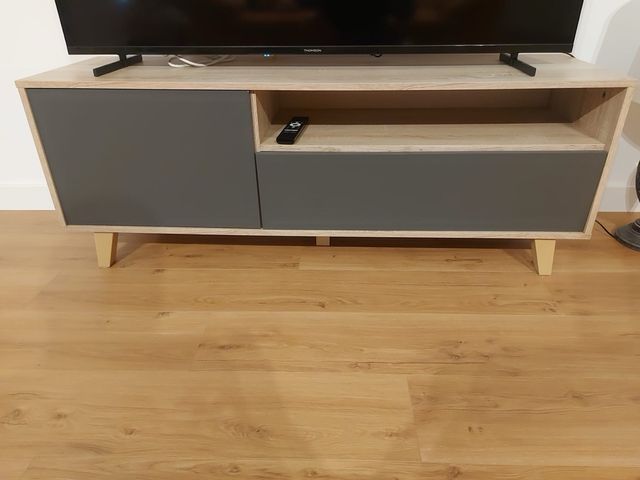 Armario moderno madera y gris