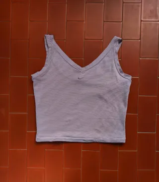 Nike top DriFit ragazza taglia 14 anni lilla