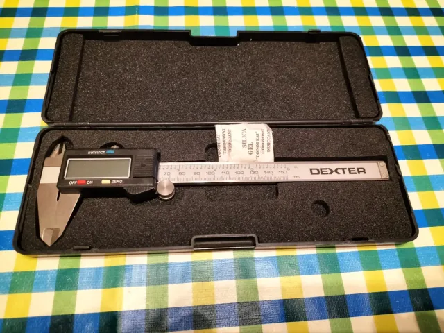 Calibre de precisión digital y analógico